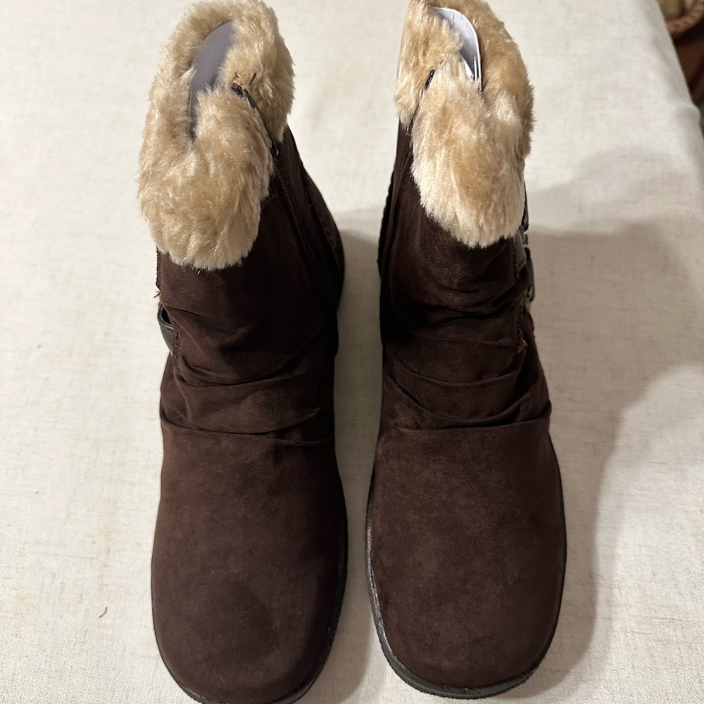 Kim Roger’s suede booties with faux fur trim.